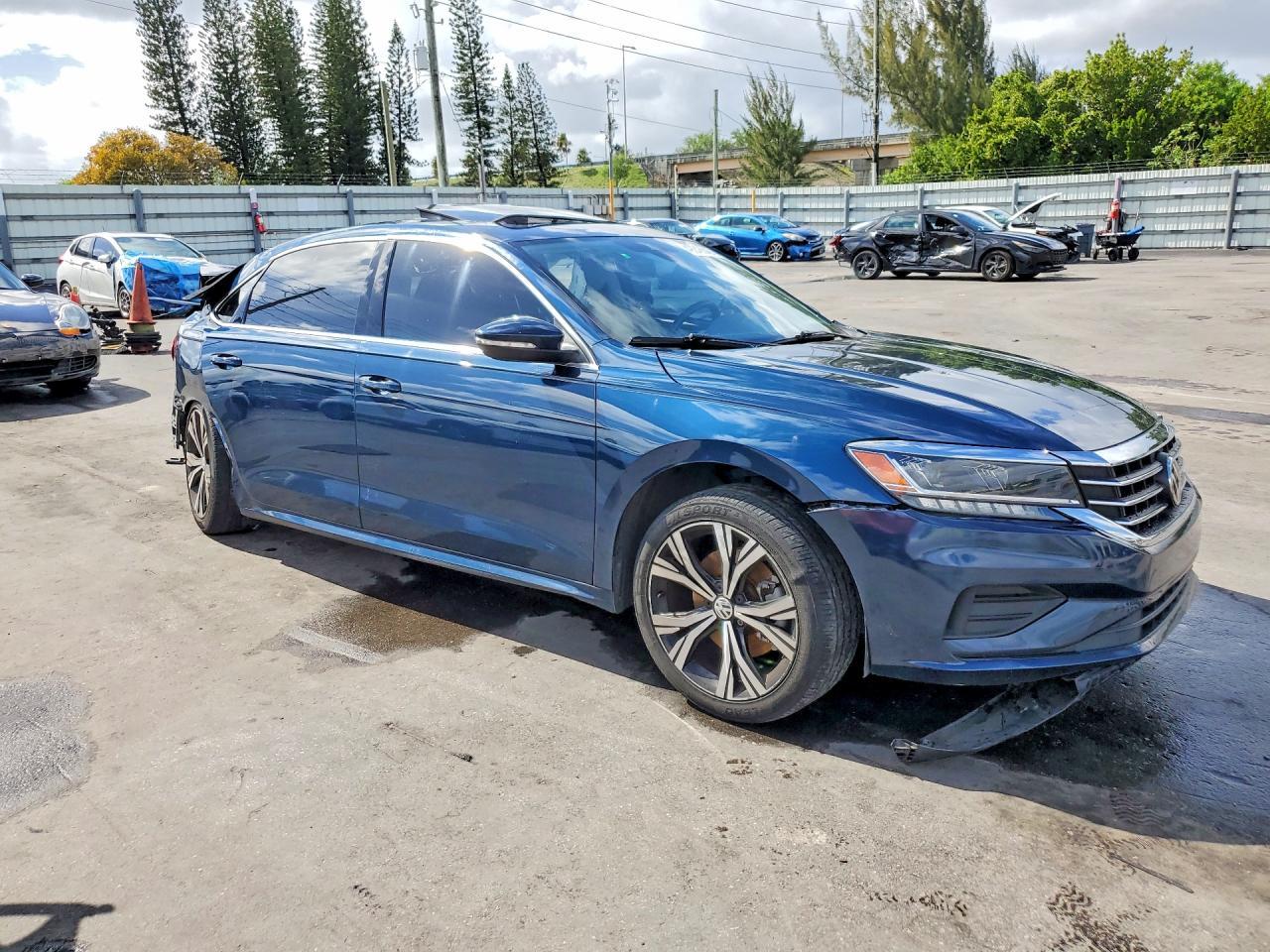 2022 Volkswagen Passat Se - Фото 4