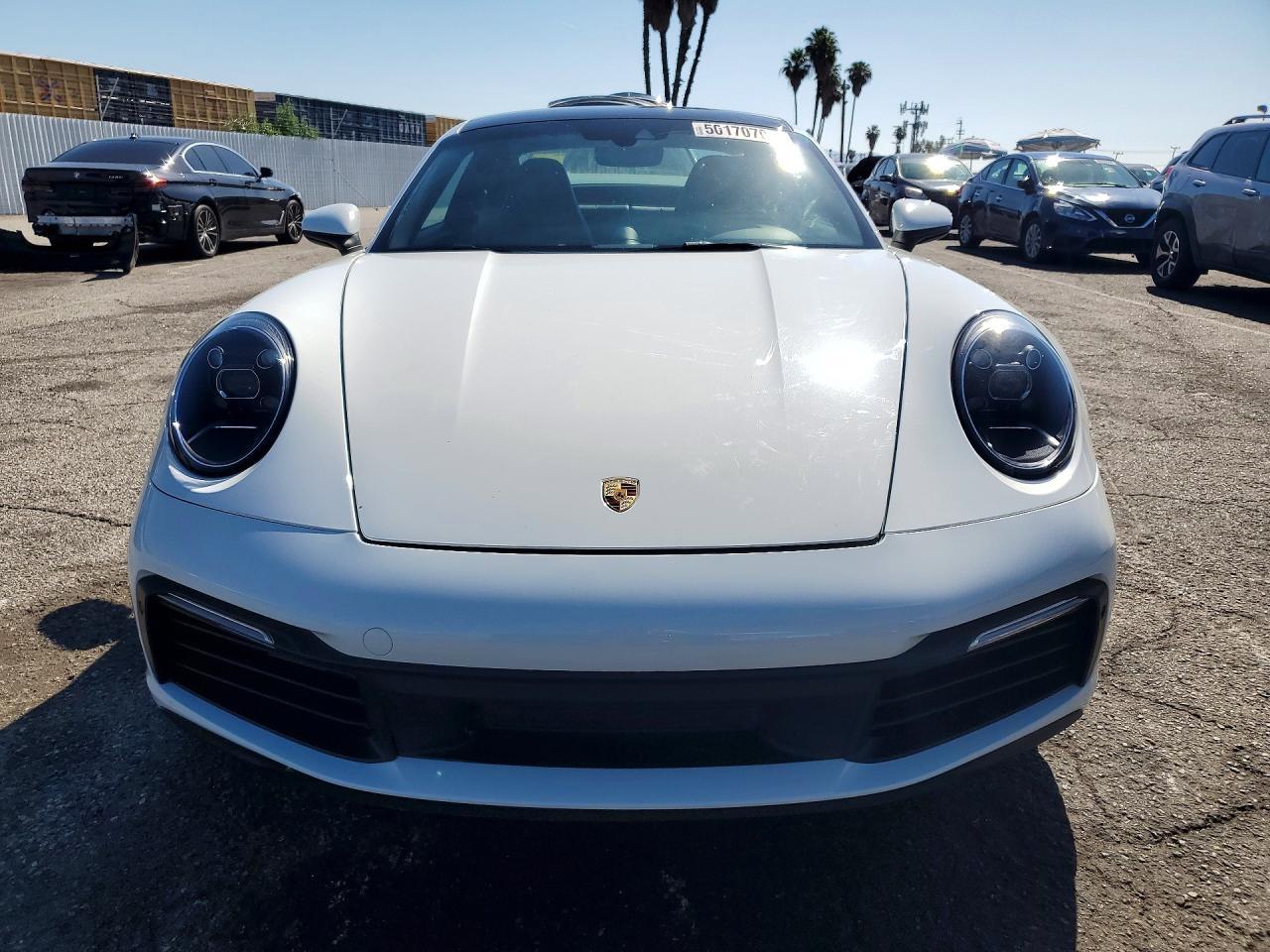 2021 Porsche 911 Carrera - Image 5