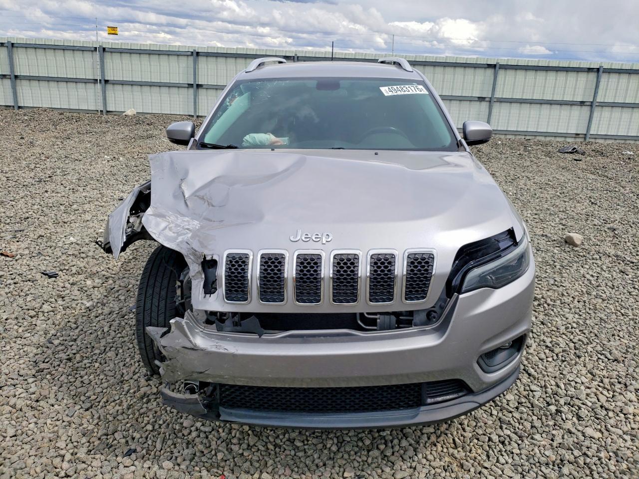2019 Jeep Cherokee Latitude Plus - Image 5