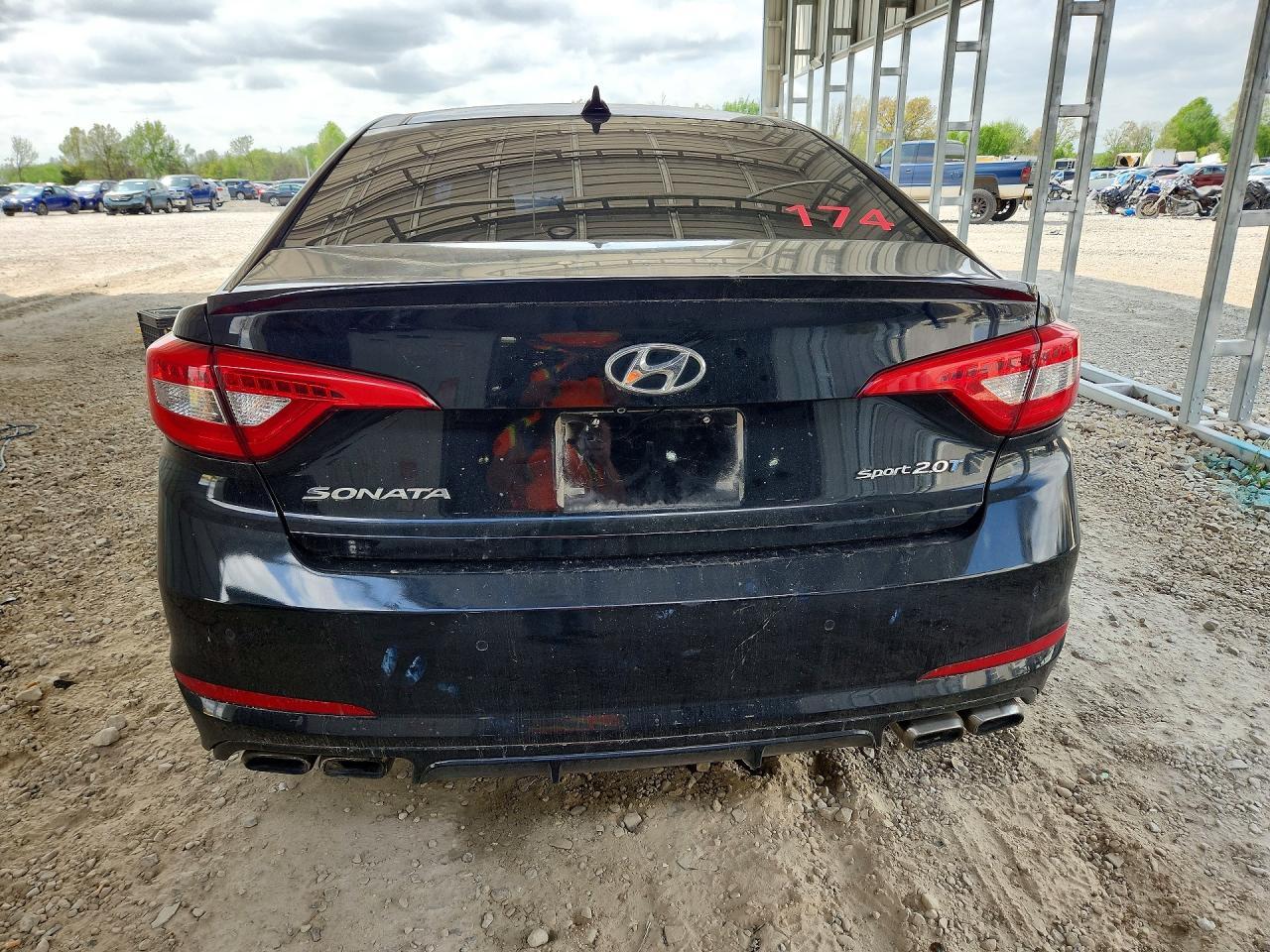 2015 Hyundai Sonata Sport 2.0T - Фото 6