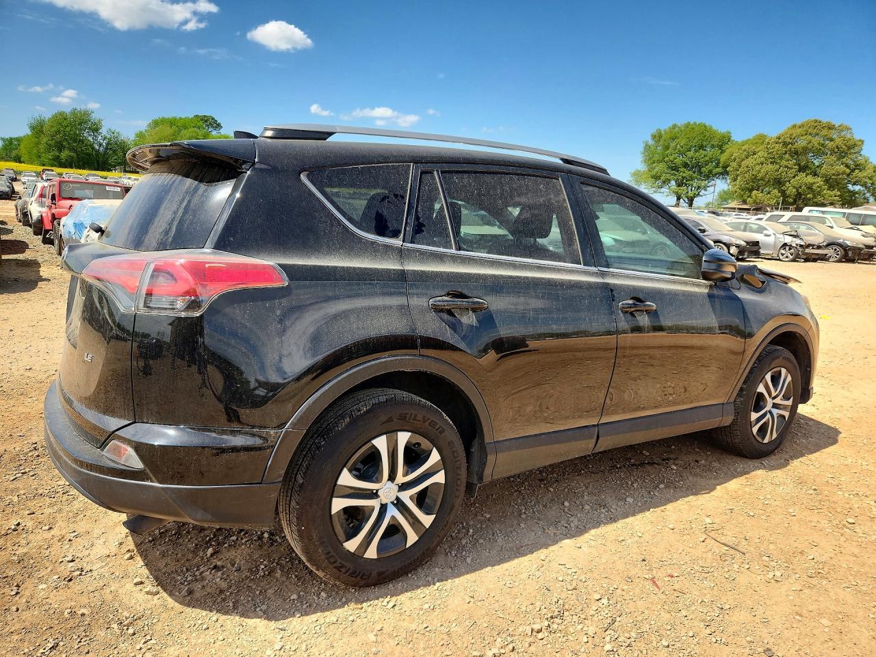 2018 Toyota Rav4 Le - Фото 3