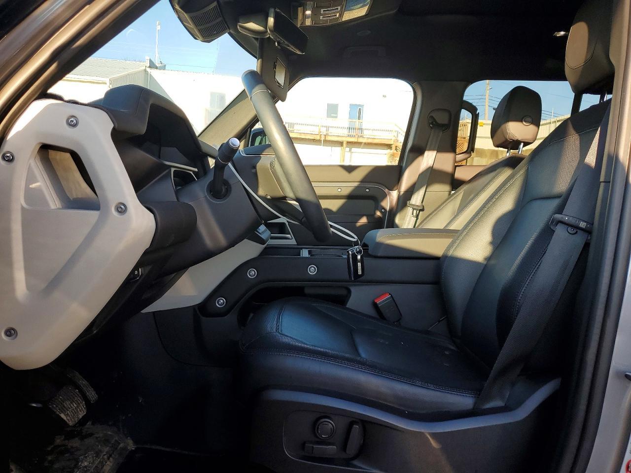 2024 Land Rover Defender 110 X-Dynamic Se - Фото 7