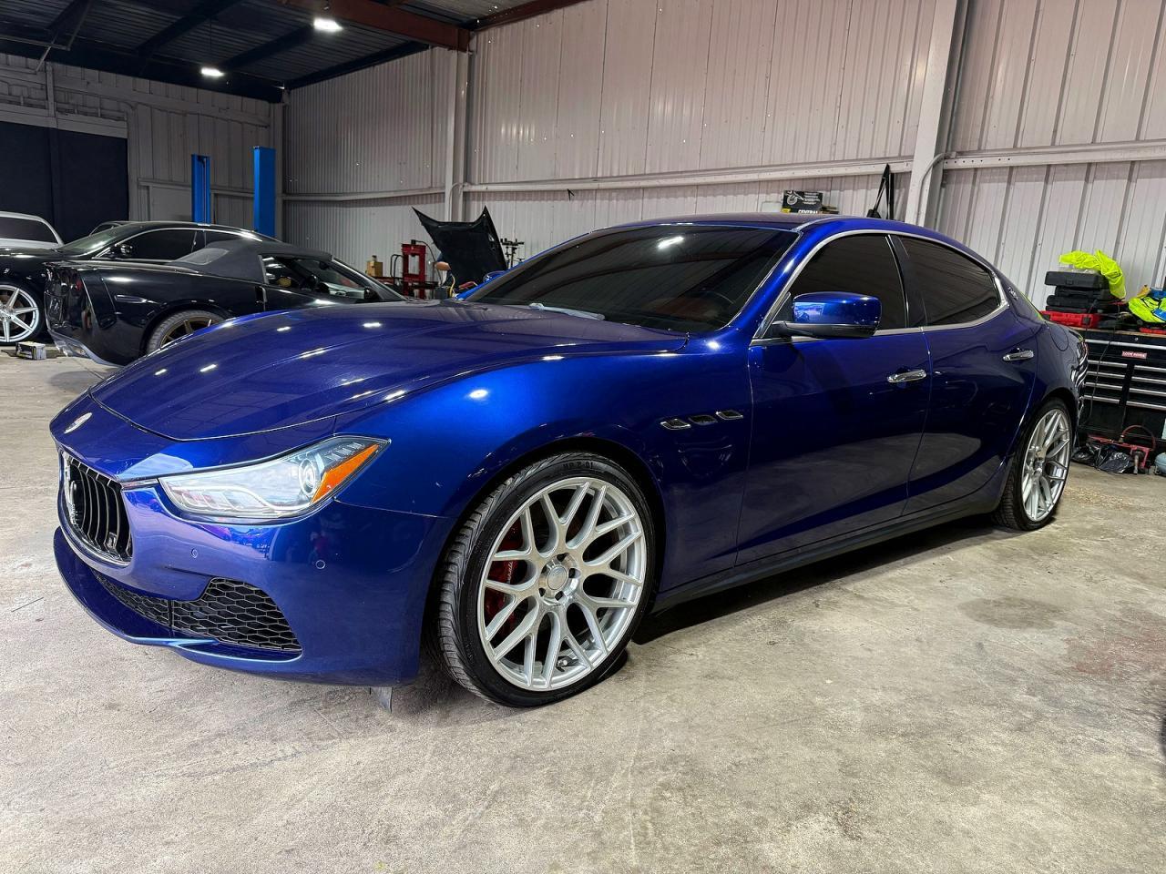 2014 Maserati Ghibli S - Image 2