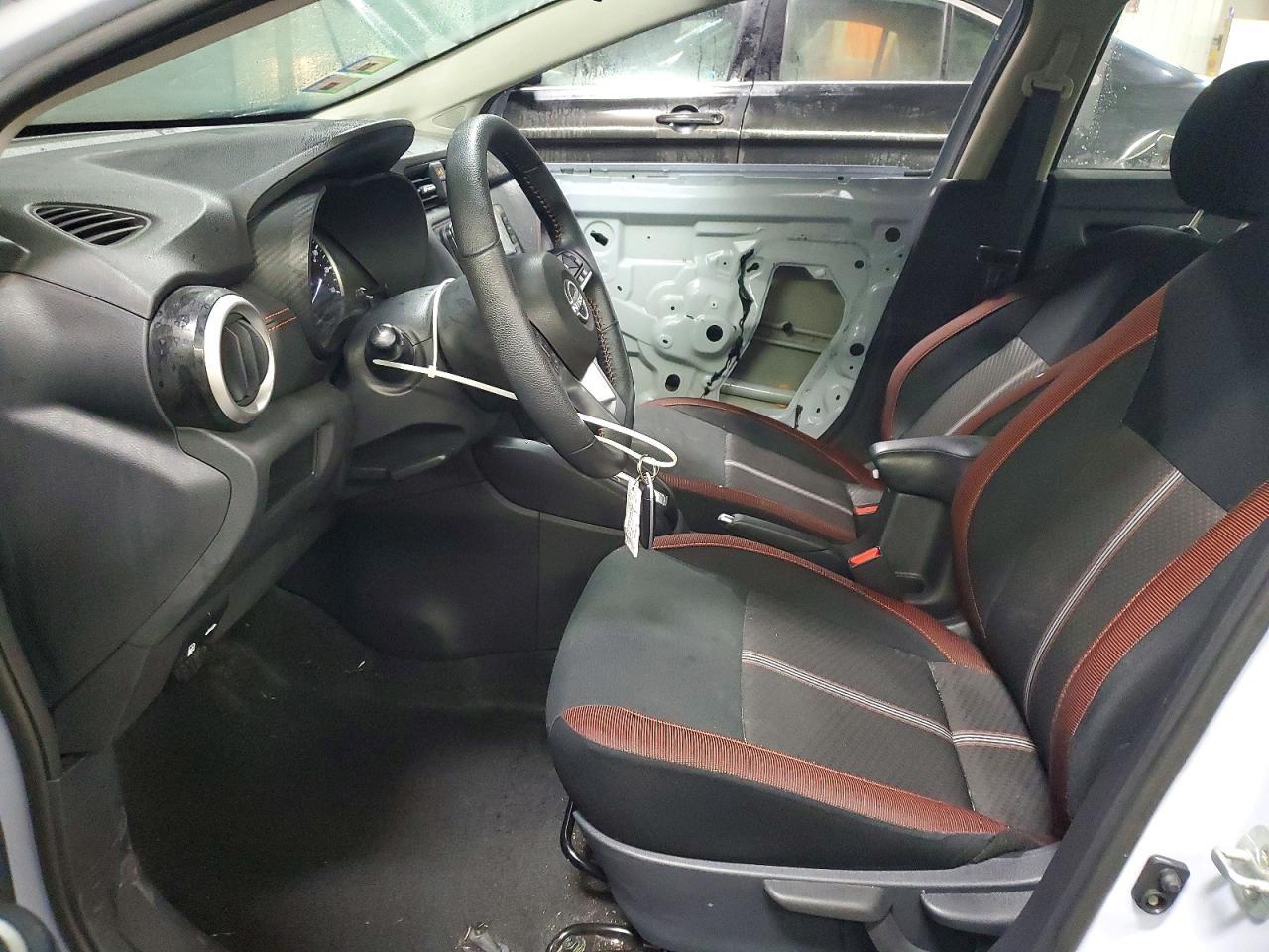 2024 Nissan Versa Sr - Фото 7