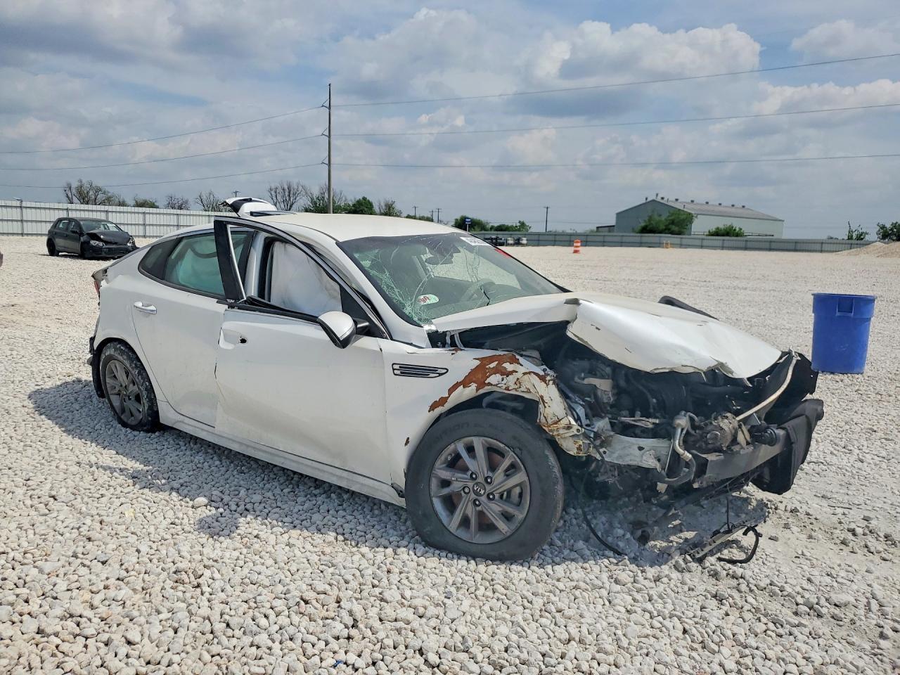 2019 Kia Optima Lx - Image 4