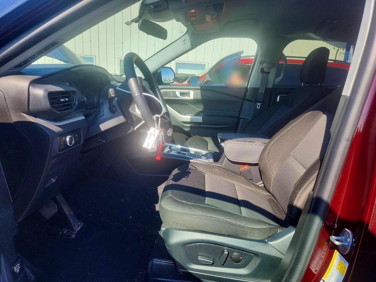 2023 Ford Explorer Xlt - Фото 7