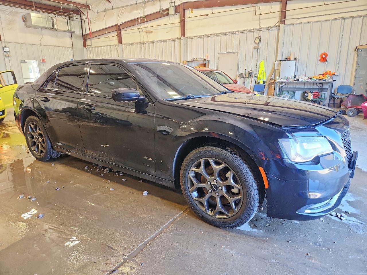 2015 Chrysler 300 S - Фото 4