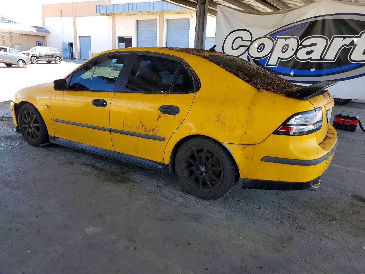 2004 Saab 9-3 Arc - Image 2