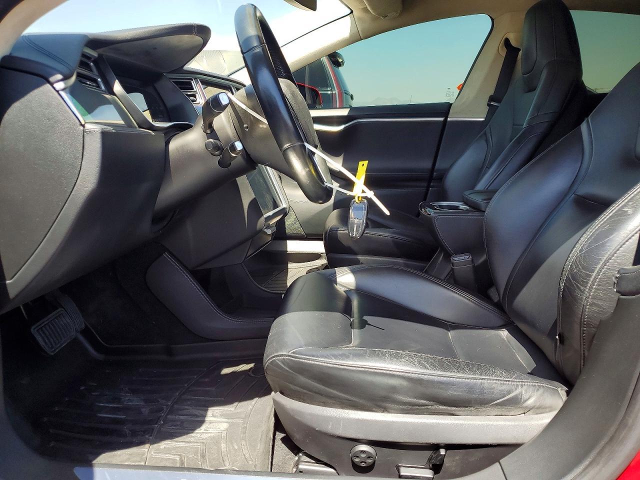 2015 Tesla Model S 70D - Фото 7