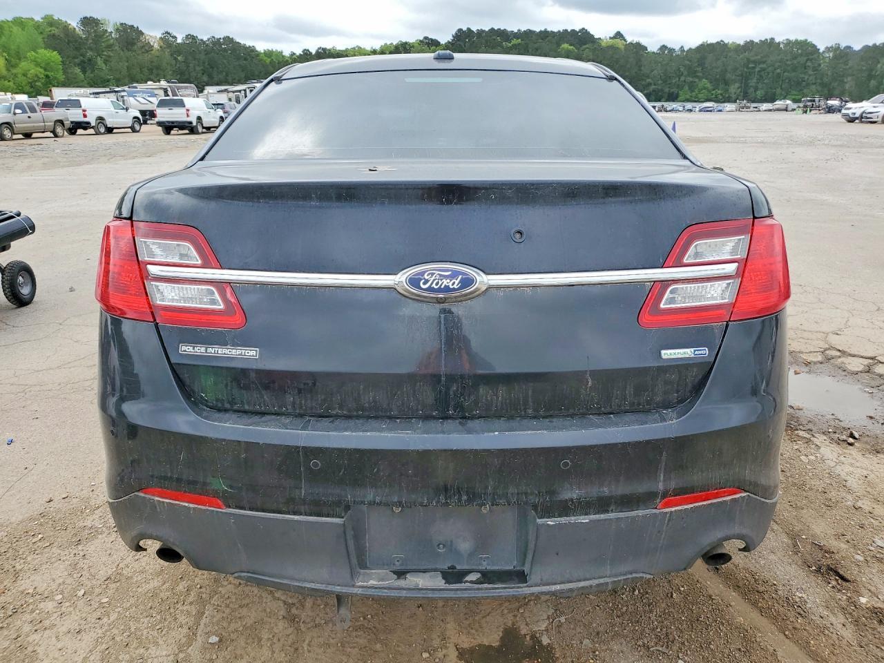 2016 Ford Taurus Police Interceptor - Image 6