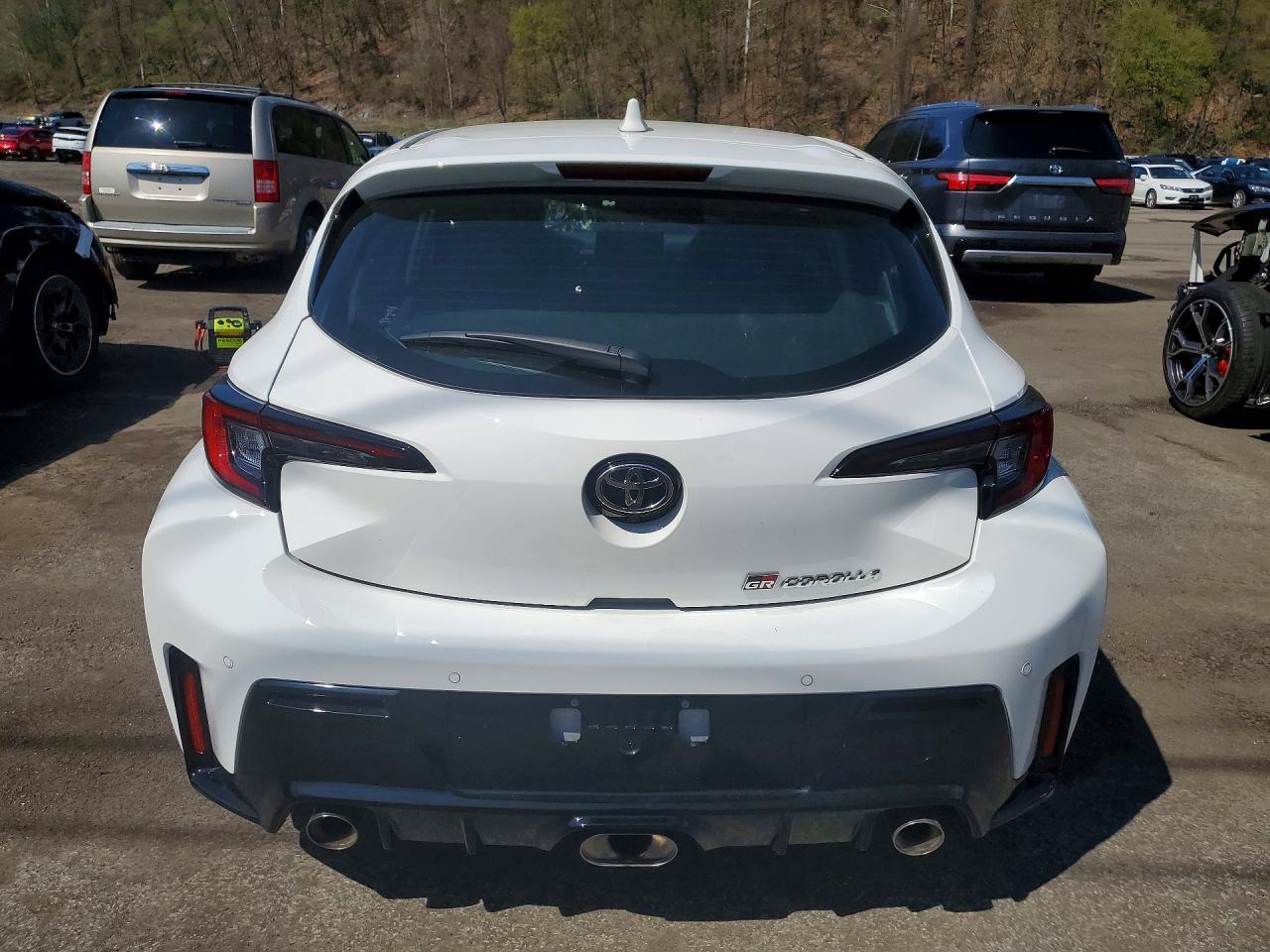 2024 Toyota Gr Corolla Premium - Image 6