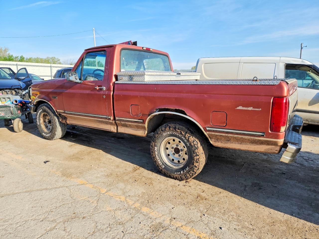 1995 Ford F150 - Image 2