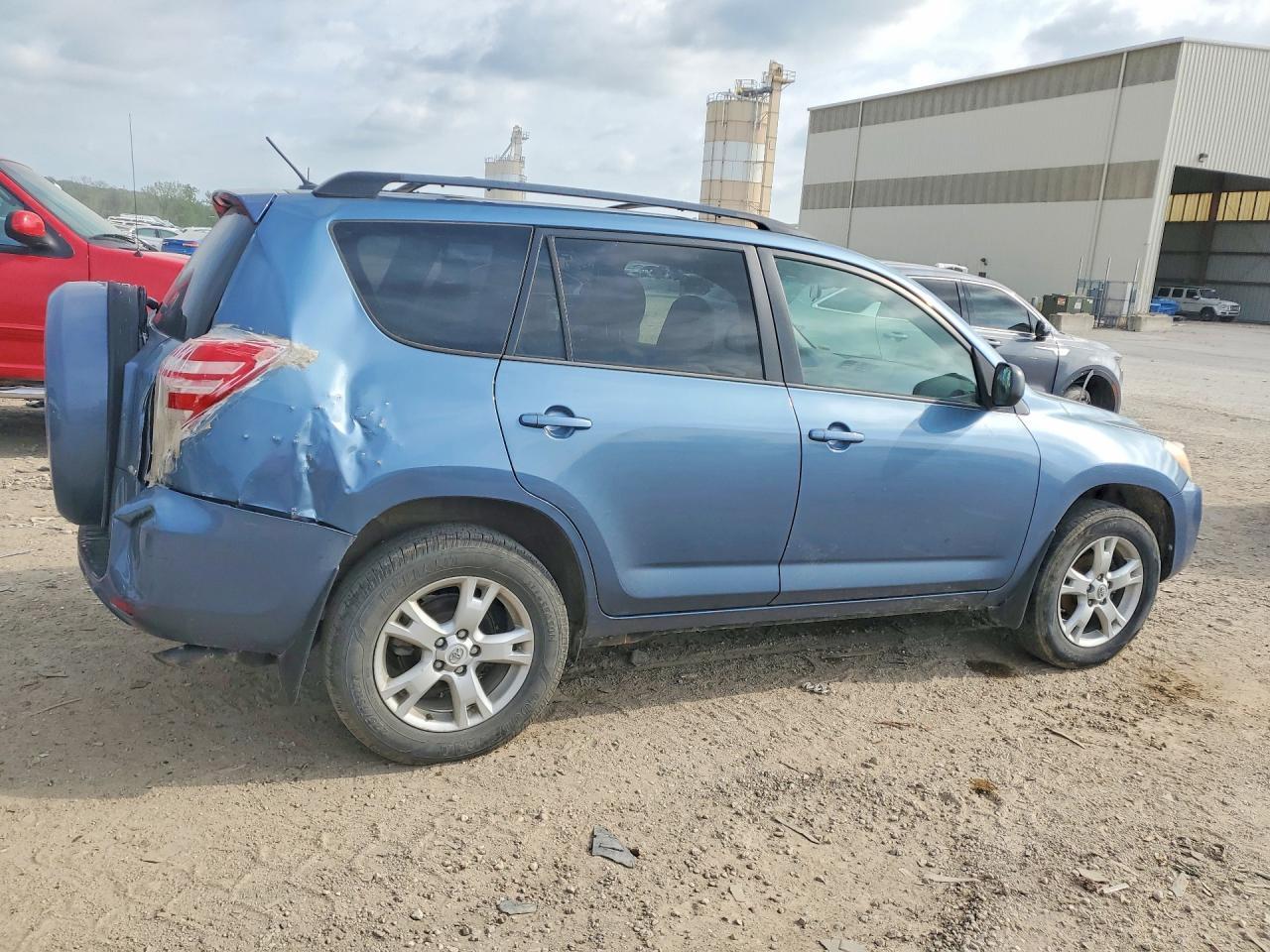 2012 Toyota Rav4 Base - Фото 3