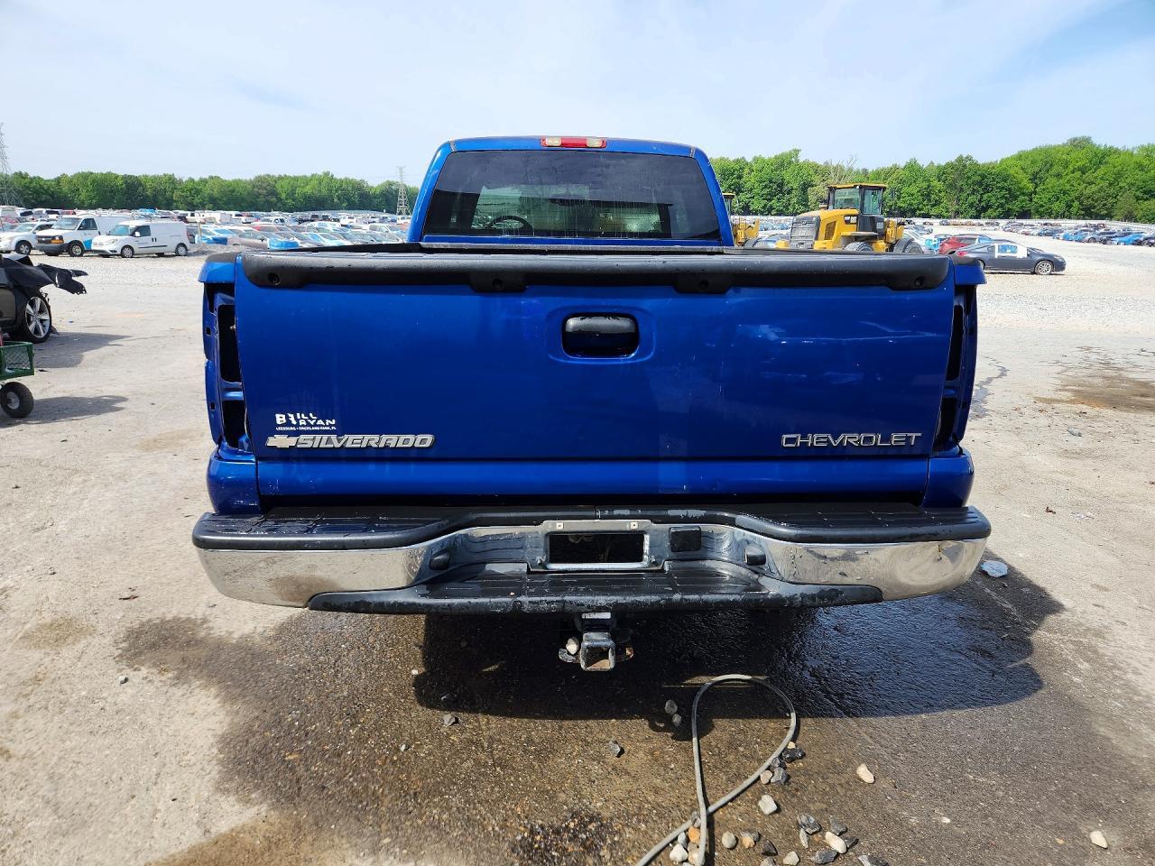2004 Chevrolet Silverado K1500 - Image 6