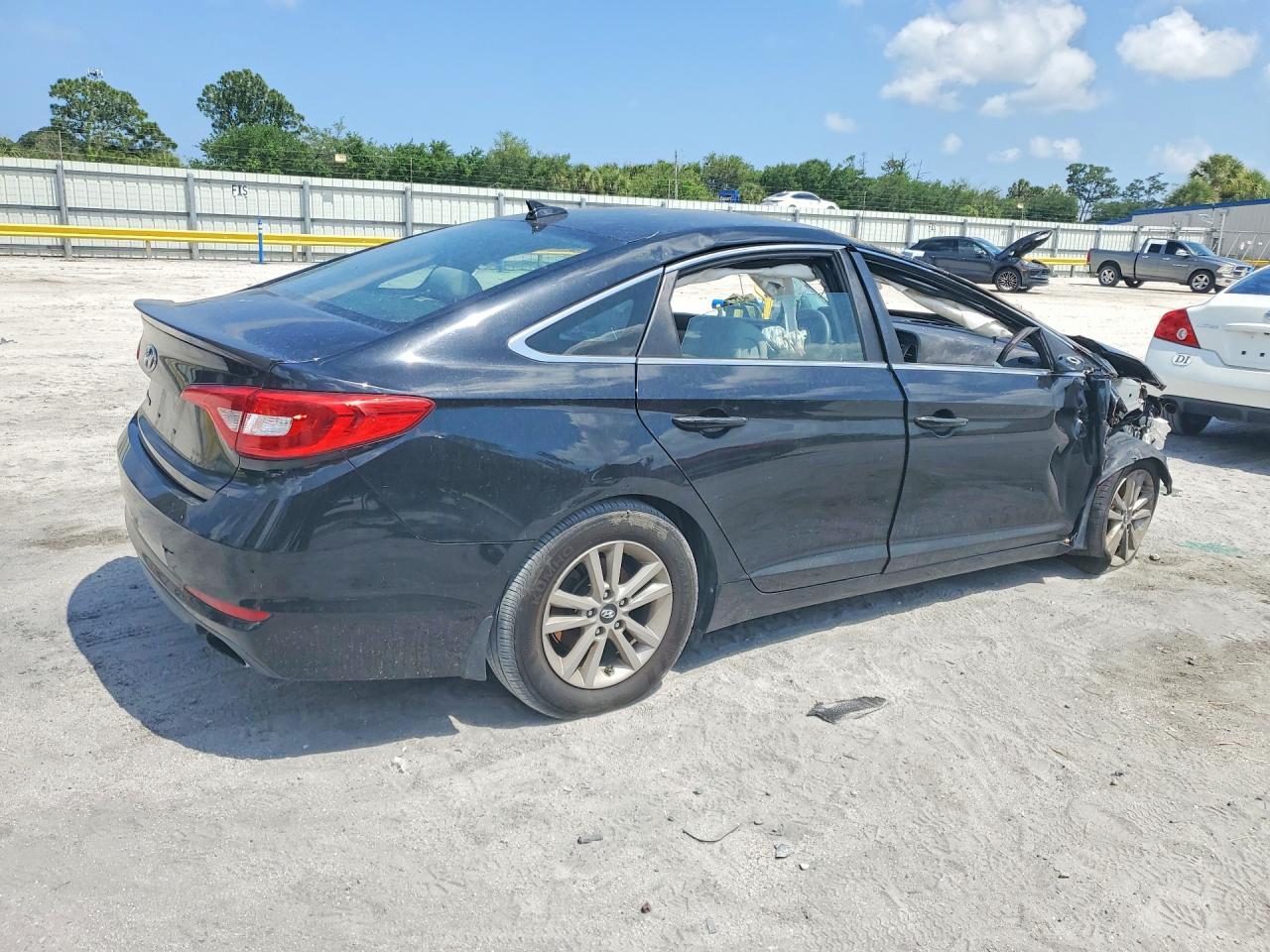 2015 Hyundai Sonata Se - Фото 3