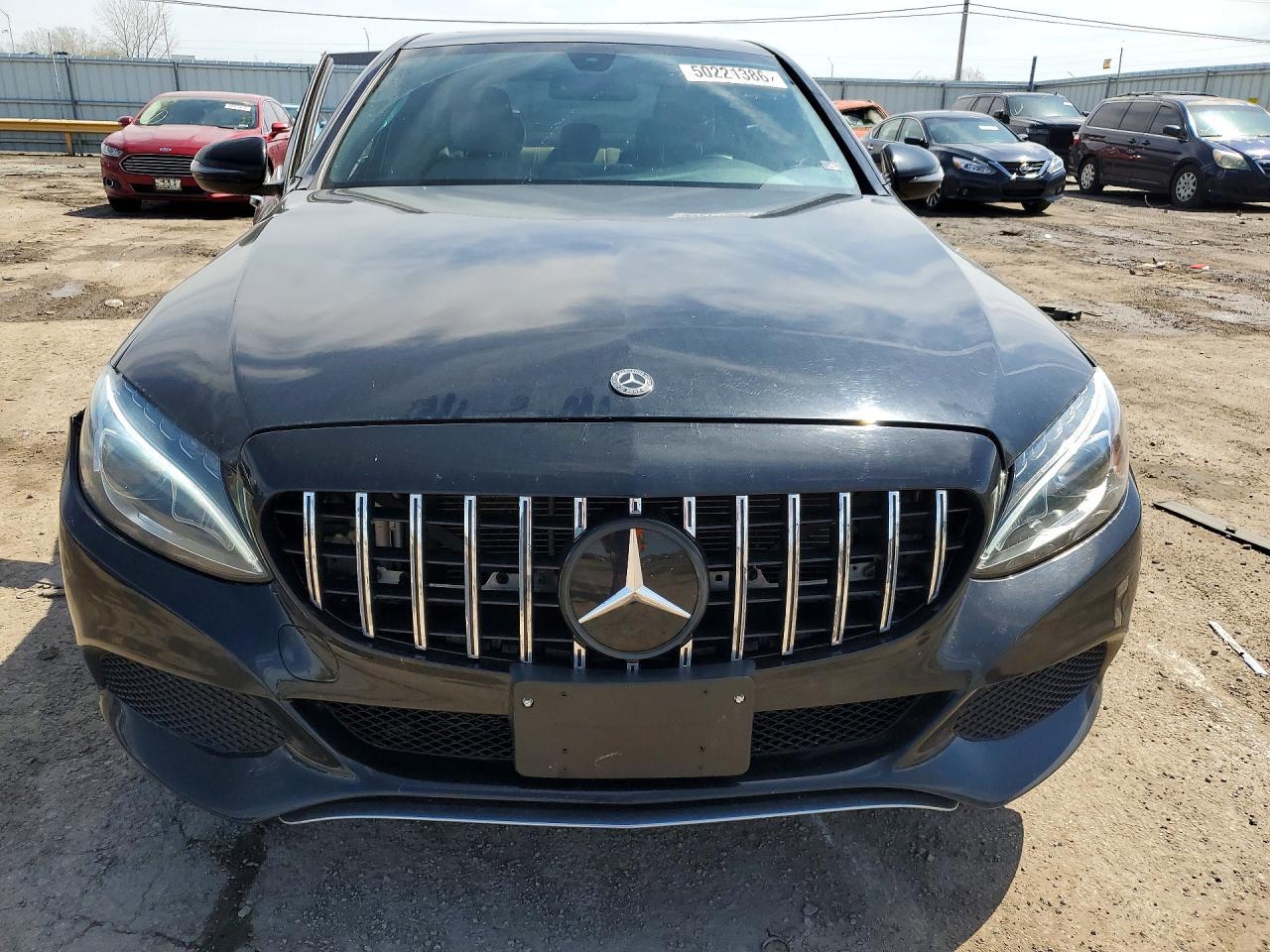2018 Mercedes-Benz C 300 4Matic - Image 5