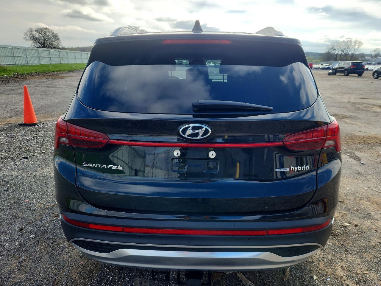 2022 Hyundai Santa Fe Limited - Фото 6