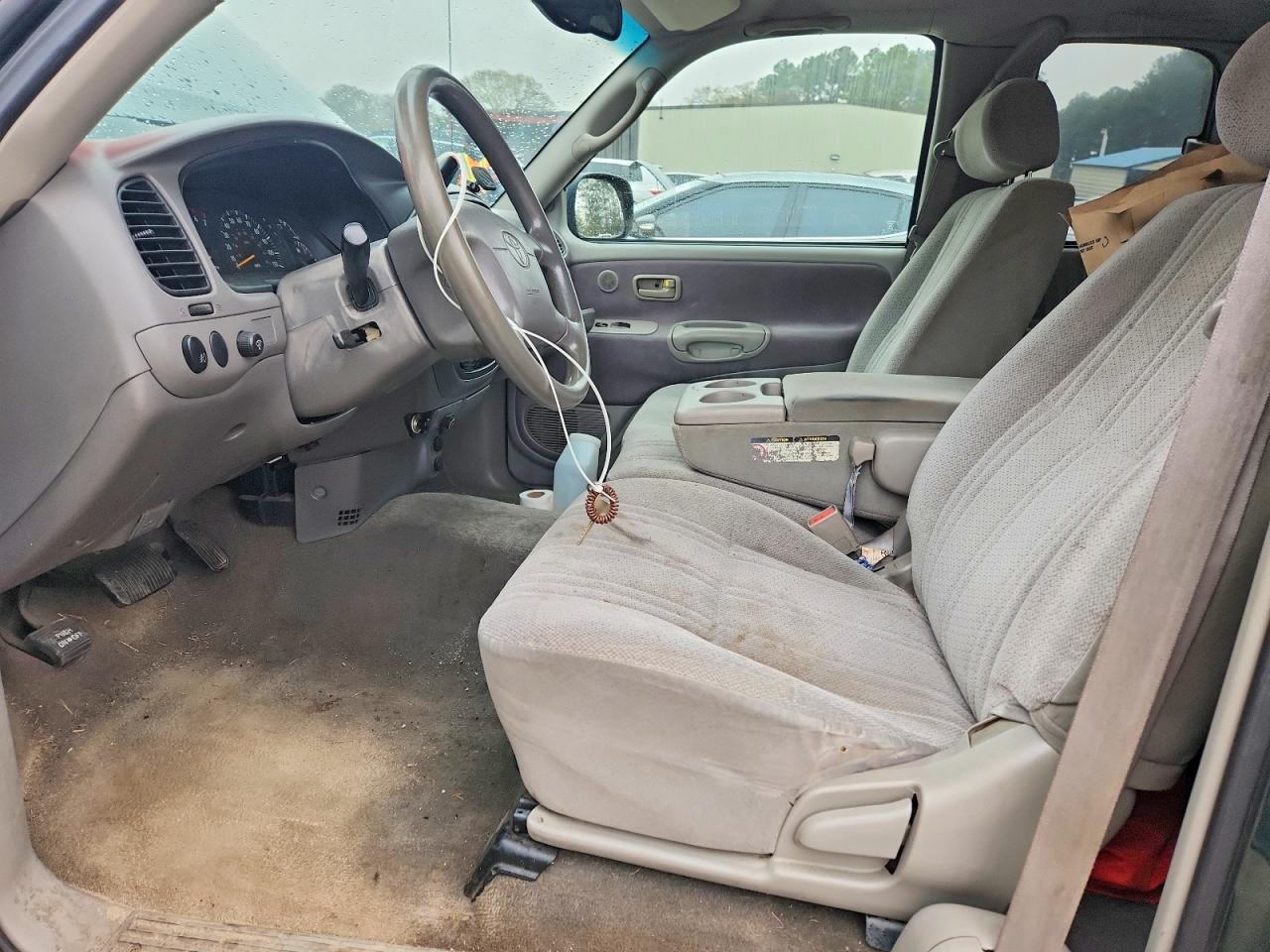 2000 Toyota Tundra Sr5 - Image 7