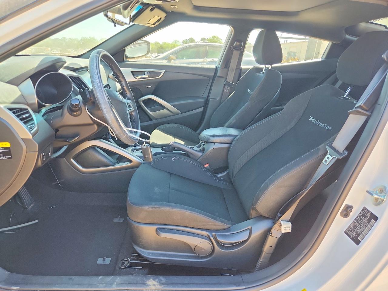 2017 Hyundai Veloster Value Edition - Фото 7