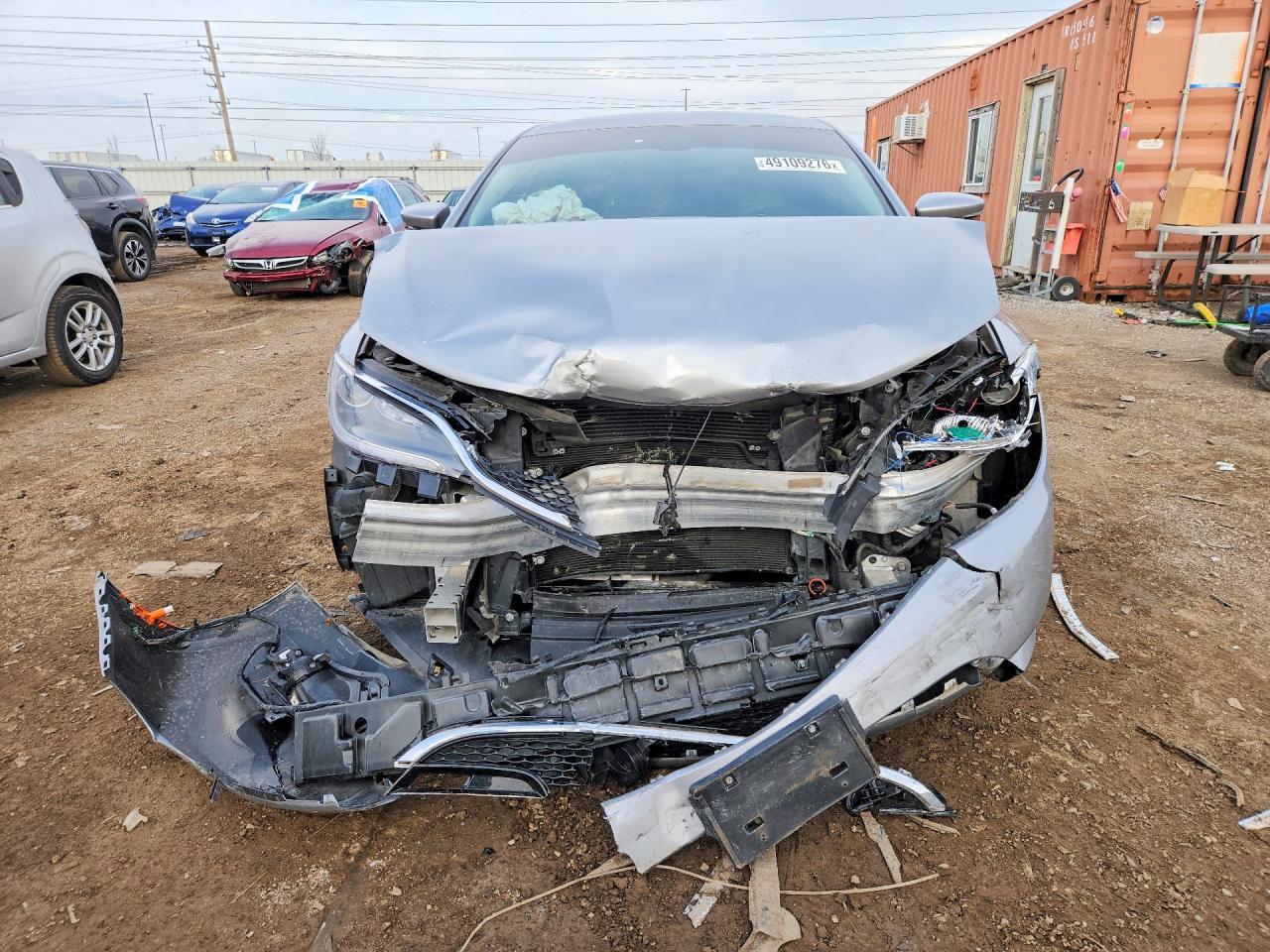 2015 Chrysler 200 C - Фото 5