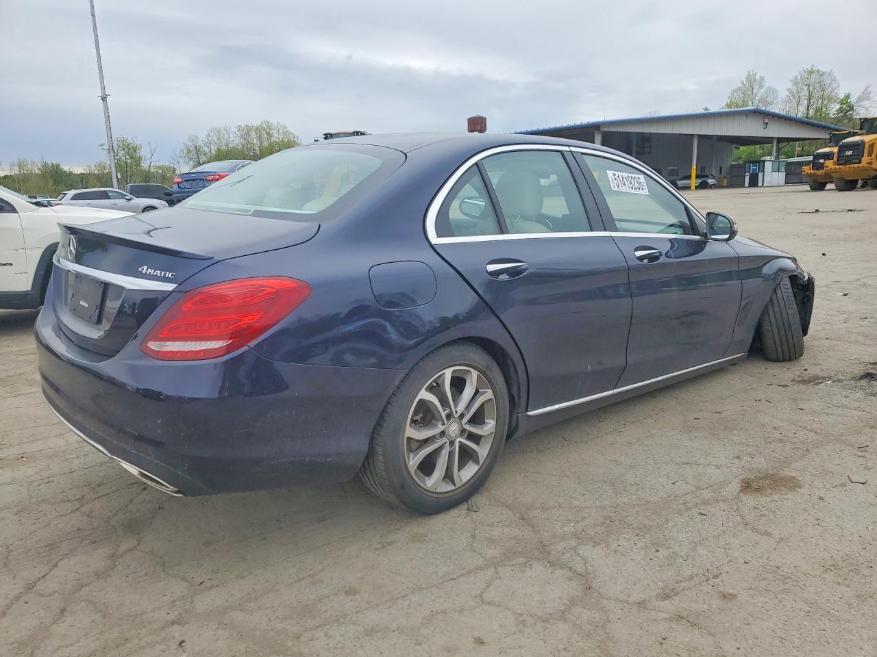 2016 Mercedes-Benz C 300 4Matic - Фото 3