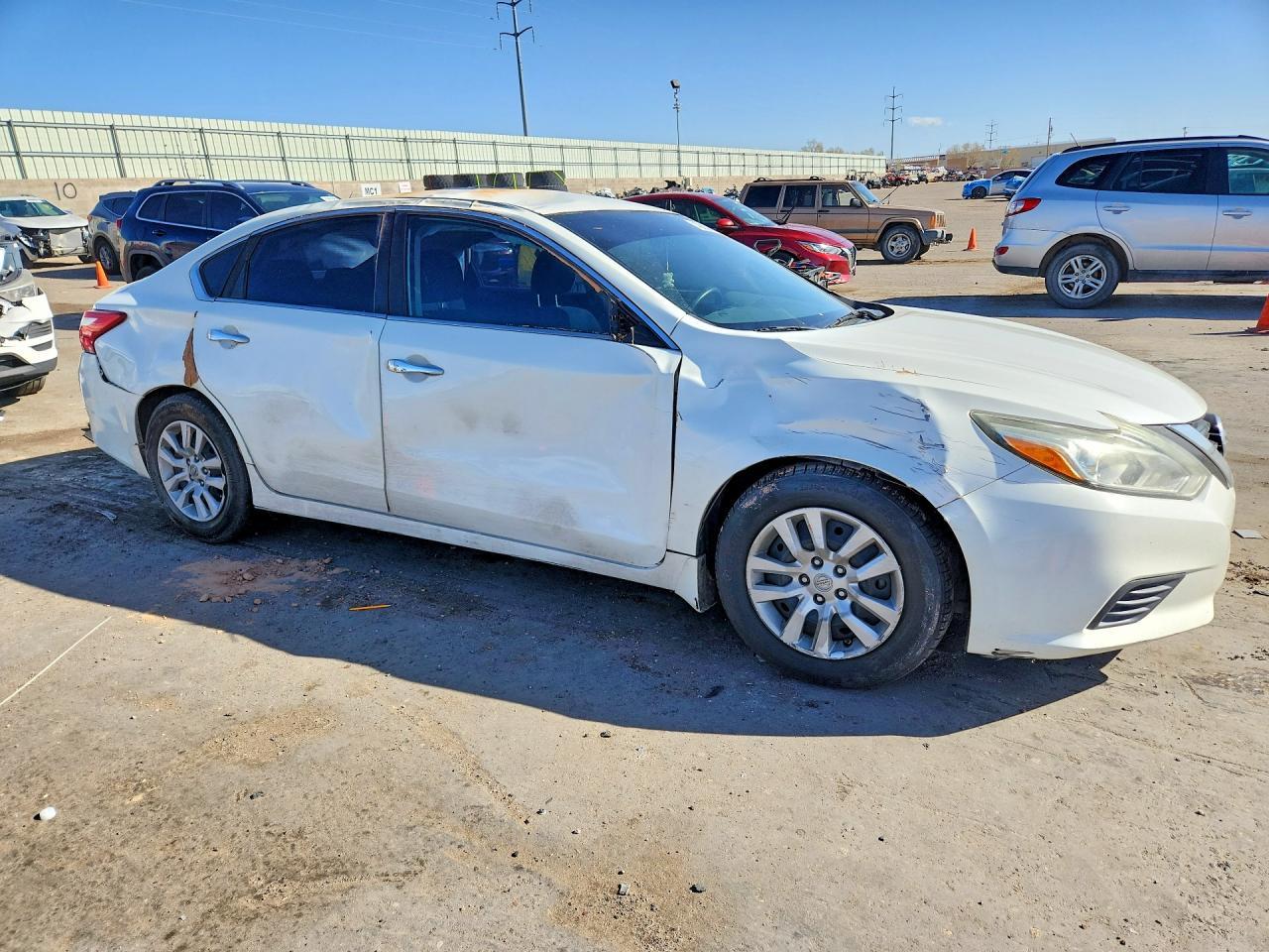 2017 Nissan Altima 2.5 S - Фото 4