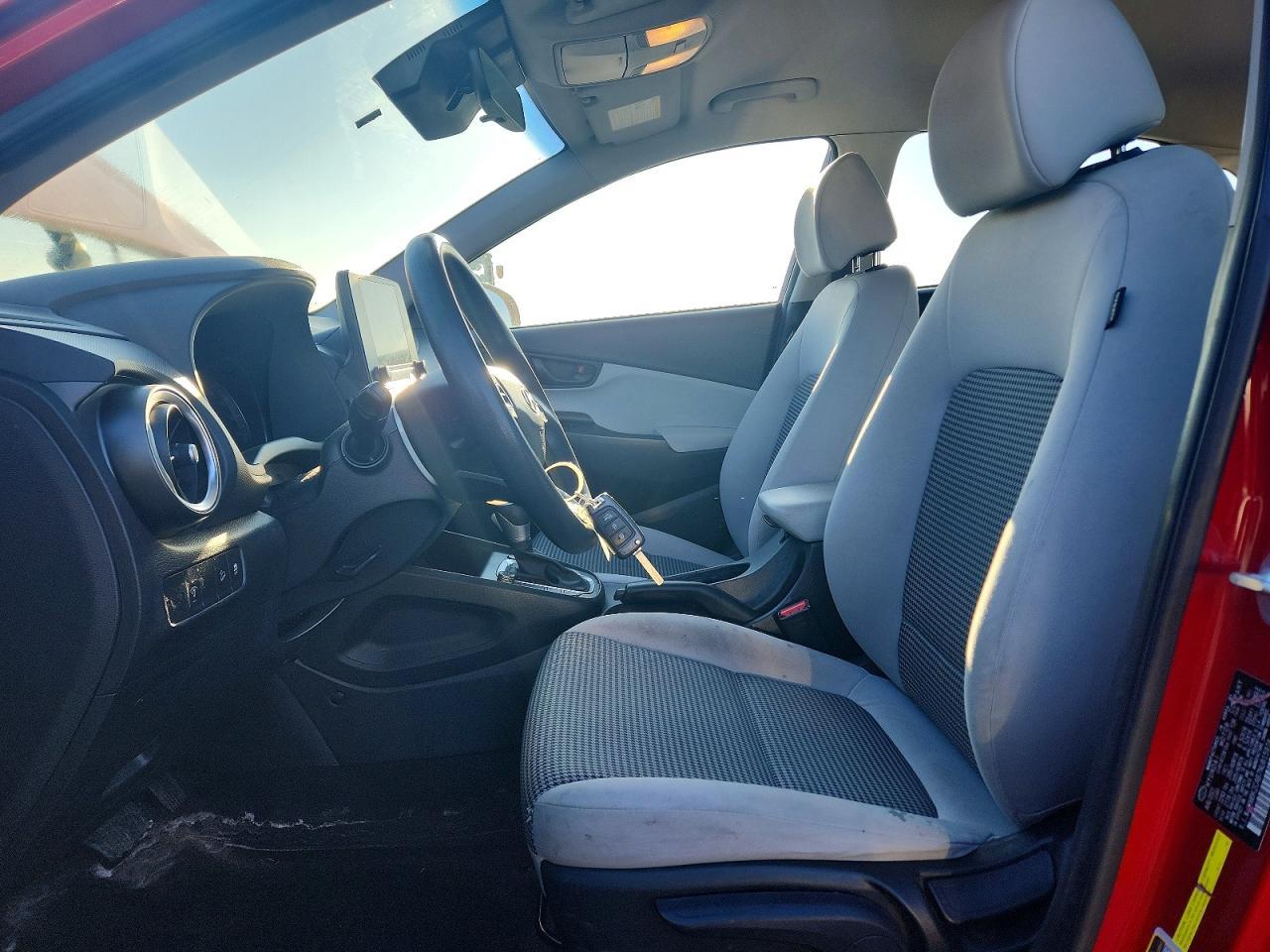 2022 Hyundai Kona Se - Image 7