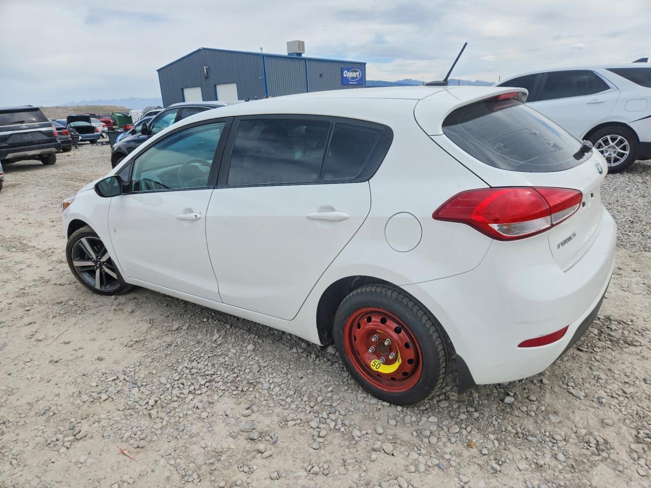 2017 Kia Forte - Фото 2