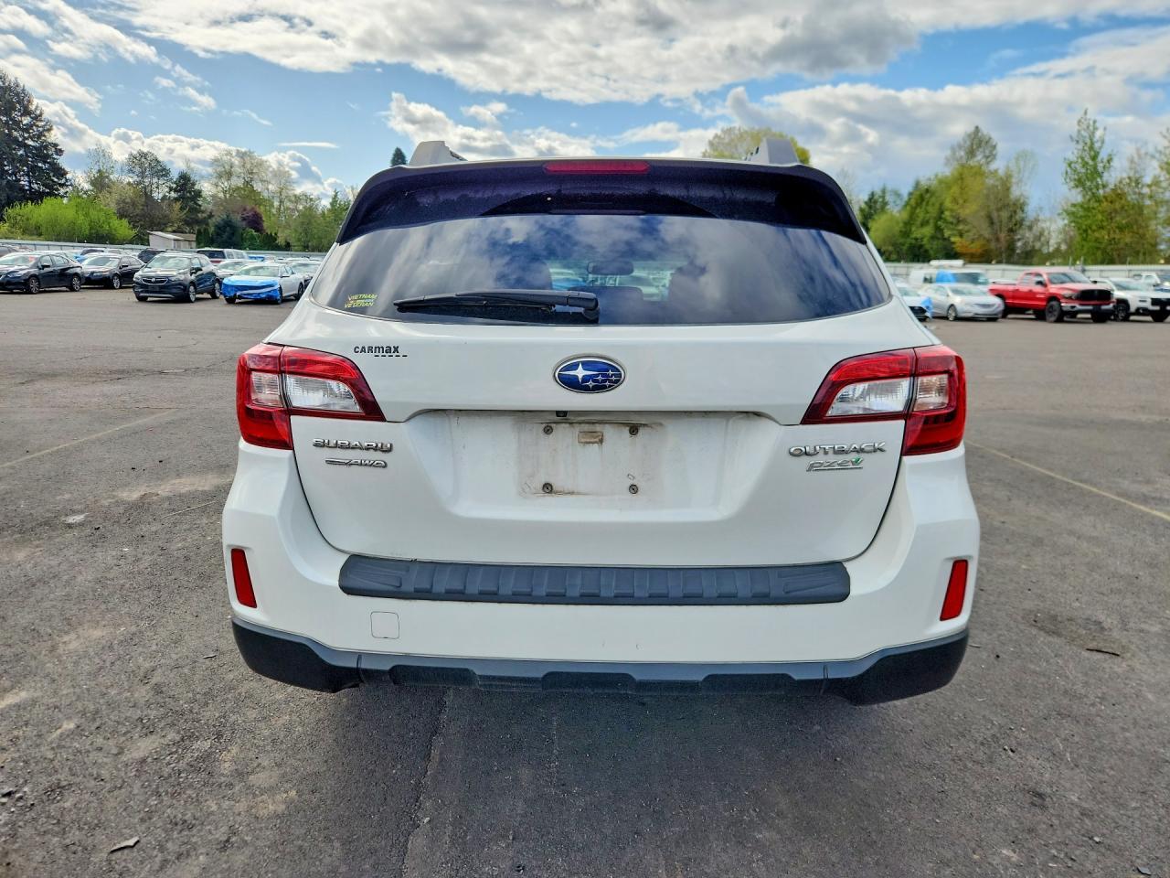 2015 Subaru Outback 2.5I Limited - Image 6