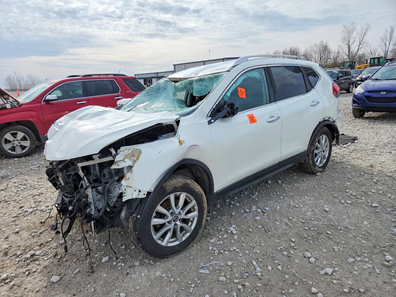 2017 Nissan Rogue Sv