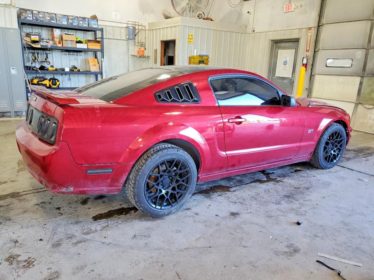 2008 Ford Mustang Gt - Фото 3