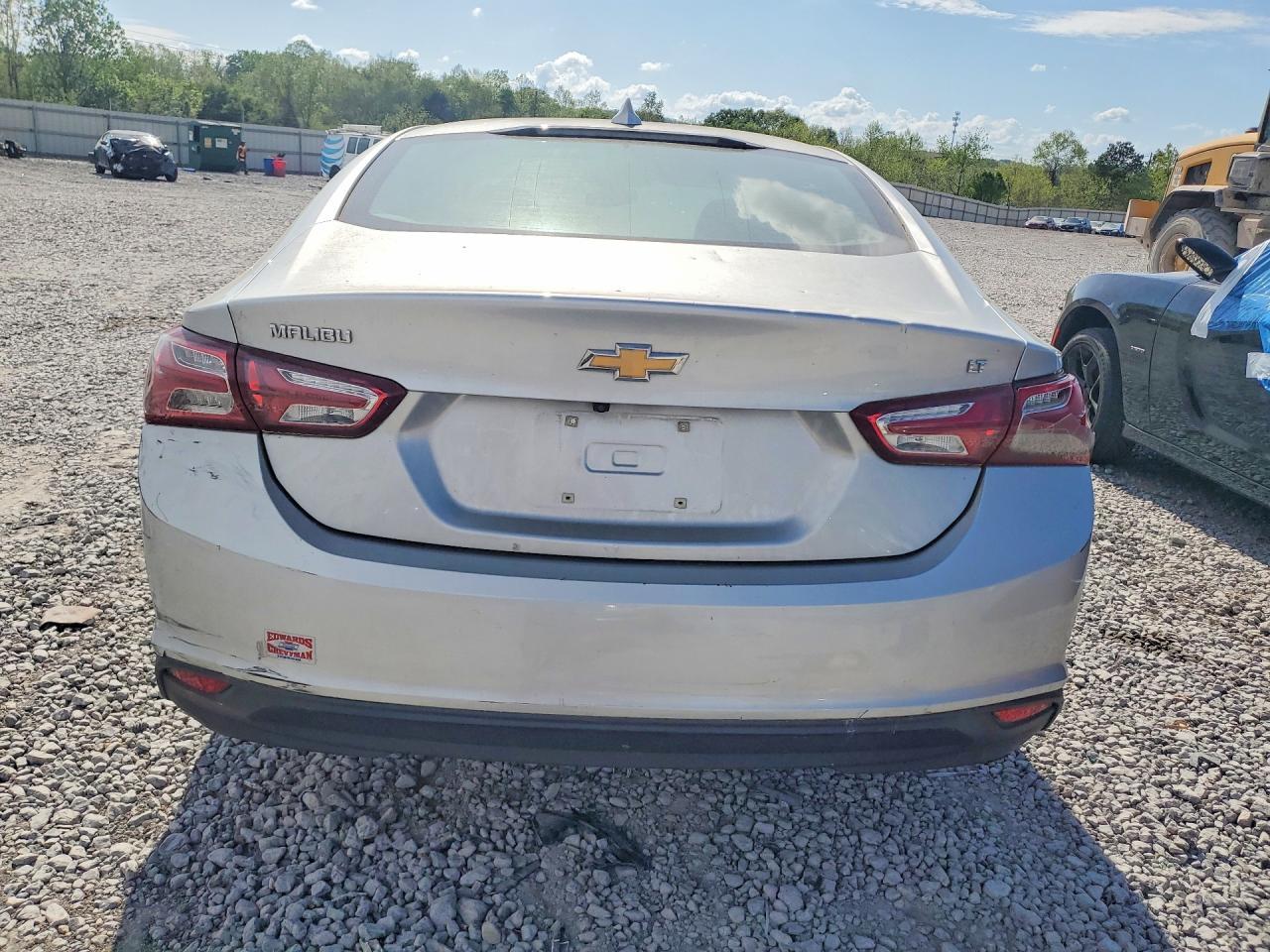 2020 Chevrolet Malibu Lt - Image 6