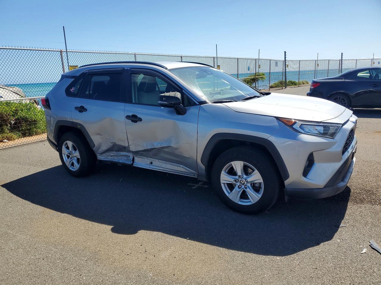 2021 Toyota Rav4 Xle - Фото 4