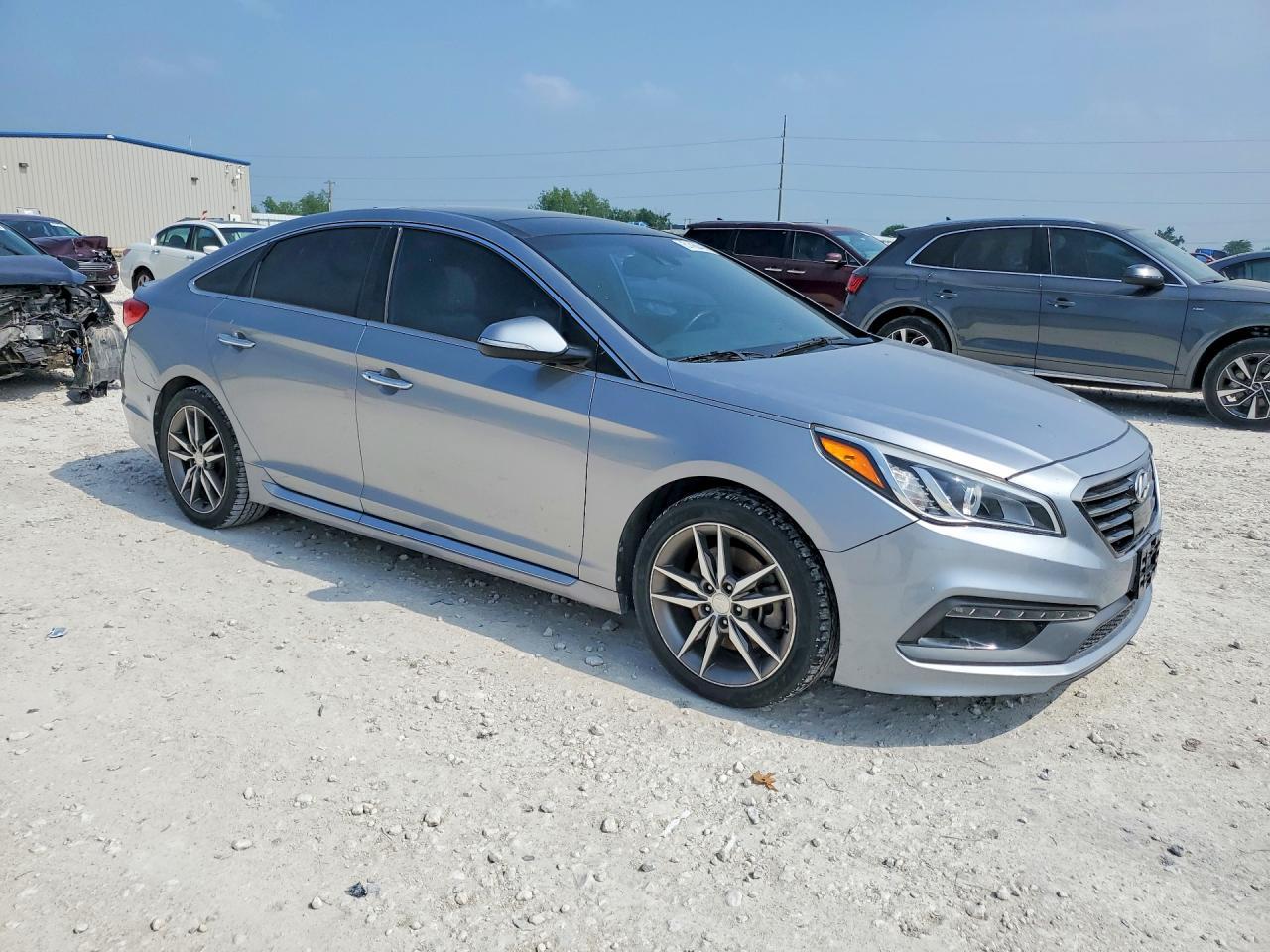 2015 Hyundai Sonata Sport 2.0T - Фото 4