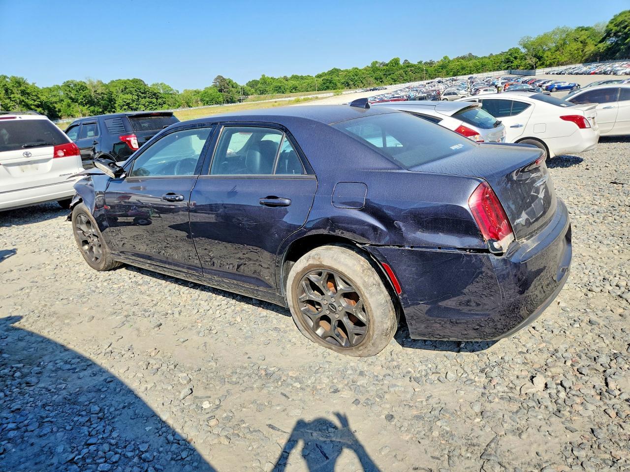2015 Chrysler 300 S - Image 2