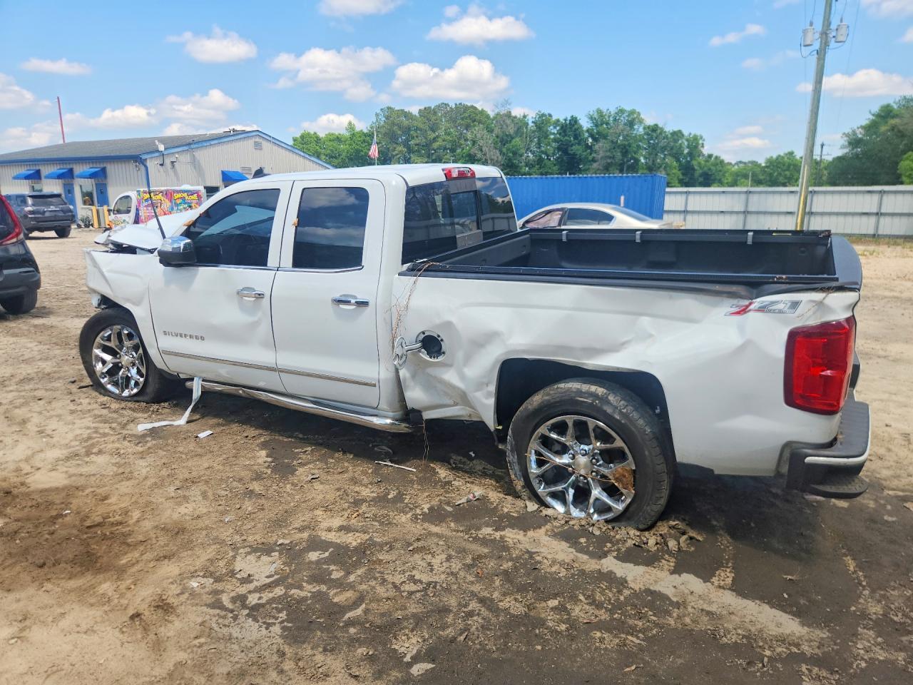 2017 Chevrolet Silverado K1500 Ltz - Image 2