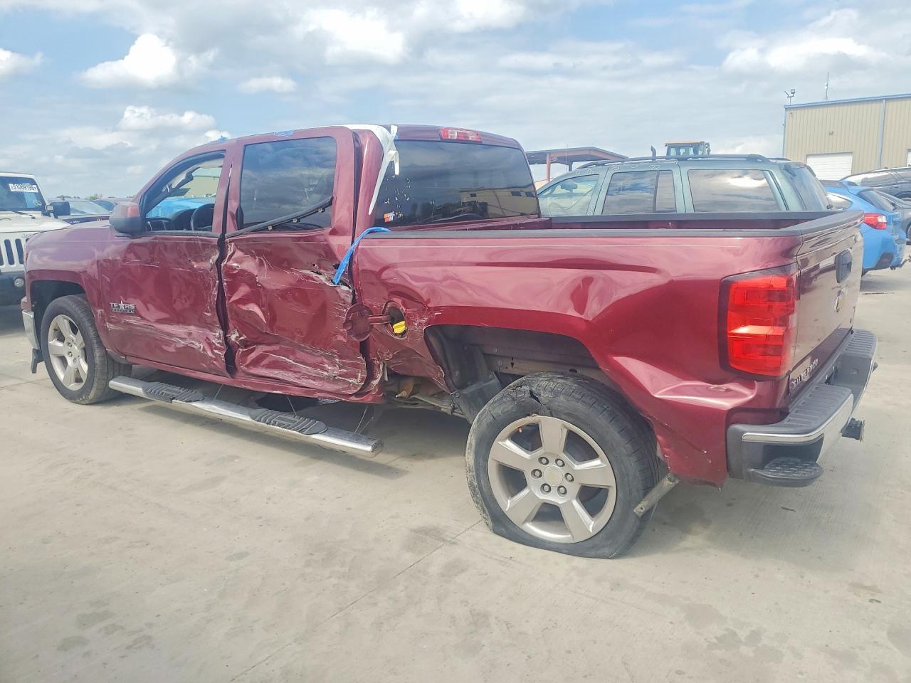 2014 Chevrolet C1500 Silv - Image 2