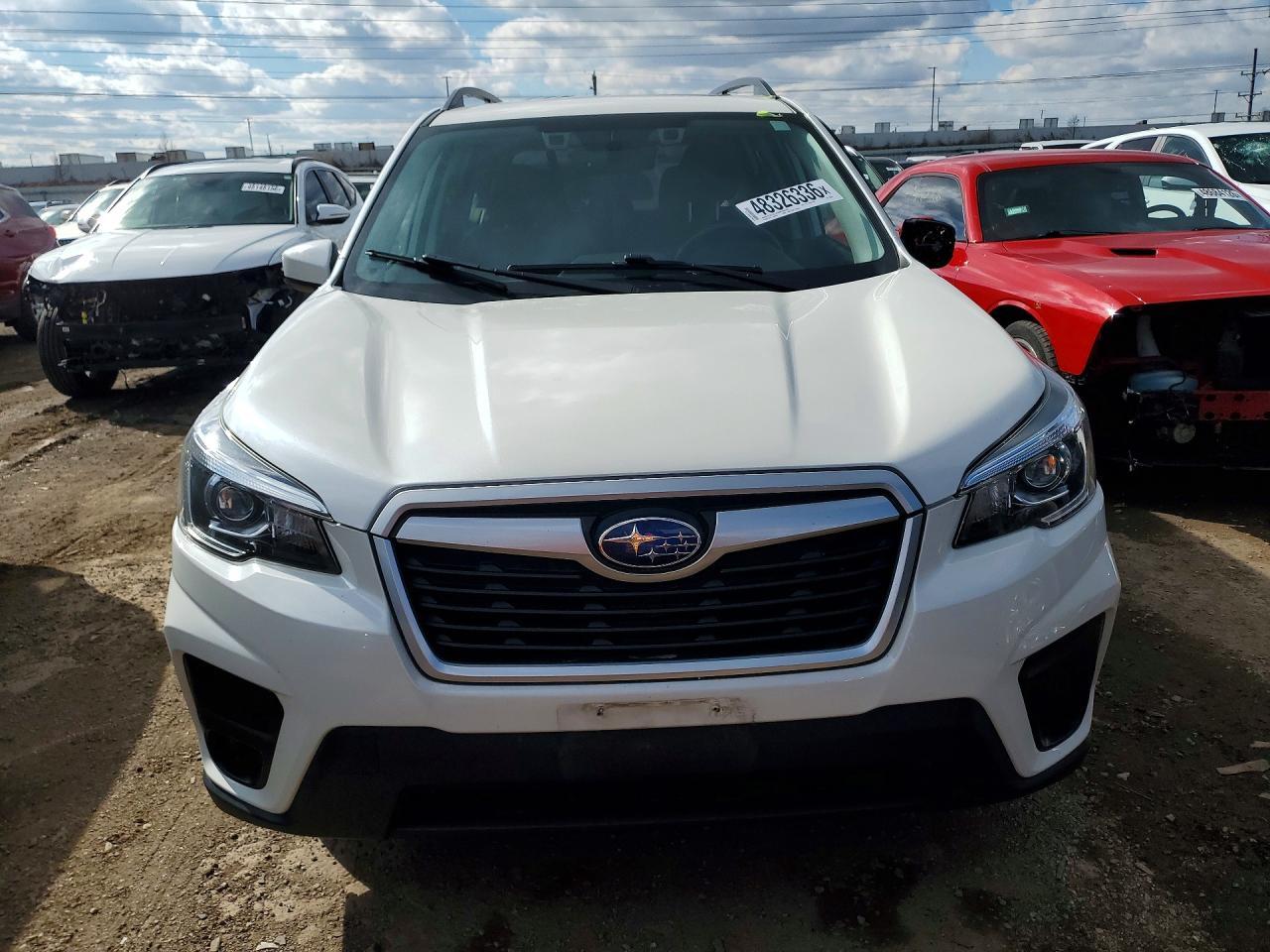 2019 Subaru Forester Premium - Image 5