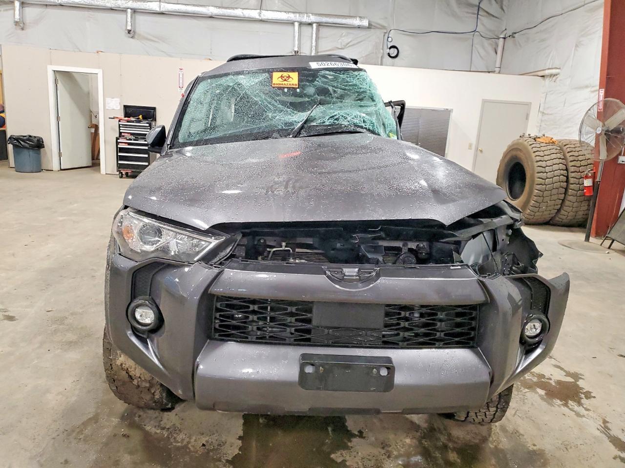 2022 Toyota 4Runner Sr5 Premium - Image 5