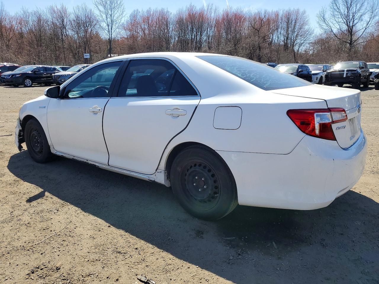 2012 Toyota Camry Hybrid Le - Фото 2