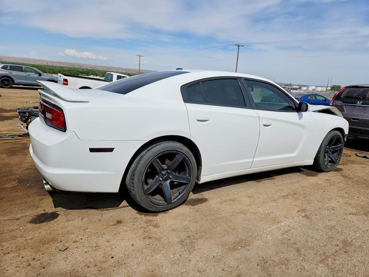 2013 Dodge Charger Sxt - Image 3