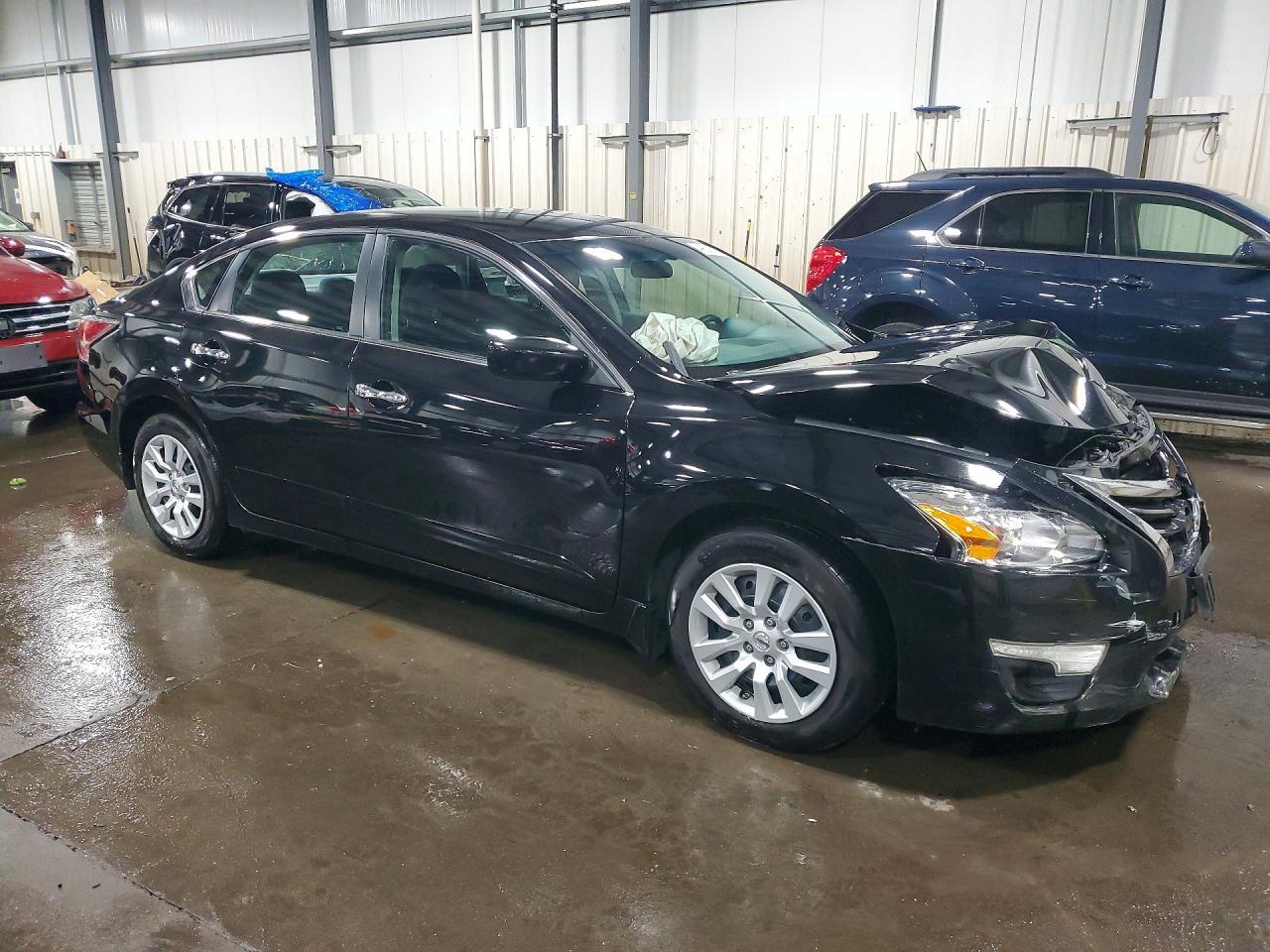 2015 Nissan Altima 2.5 S - Фото 4