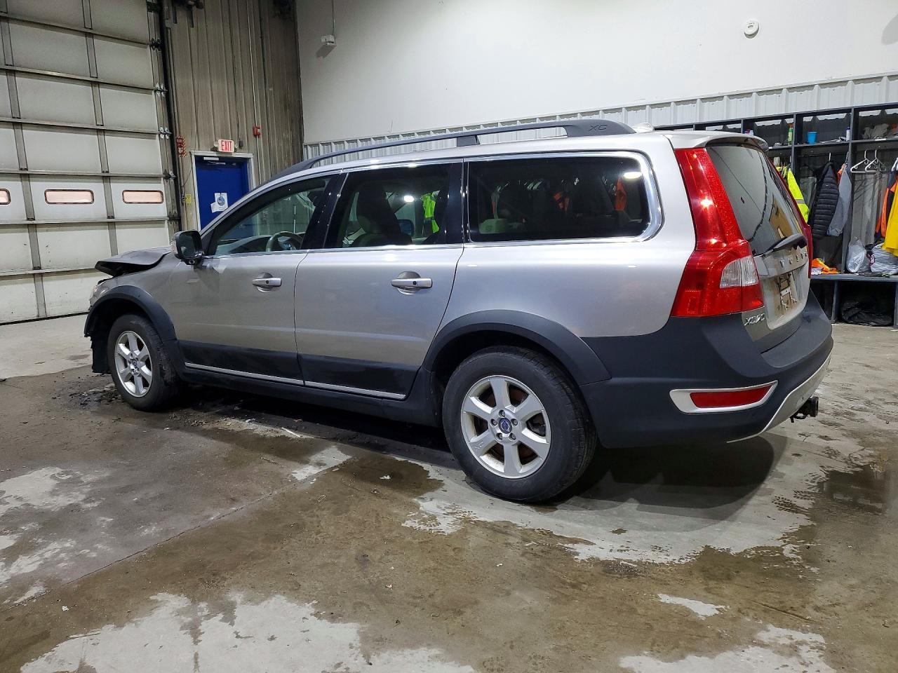 2013 Volvo Xc70 3.2 - Фото 2