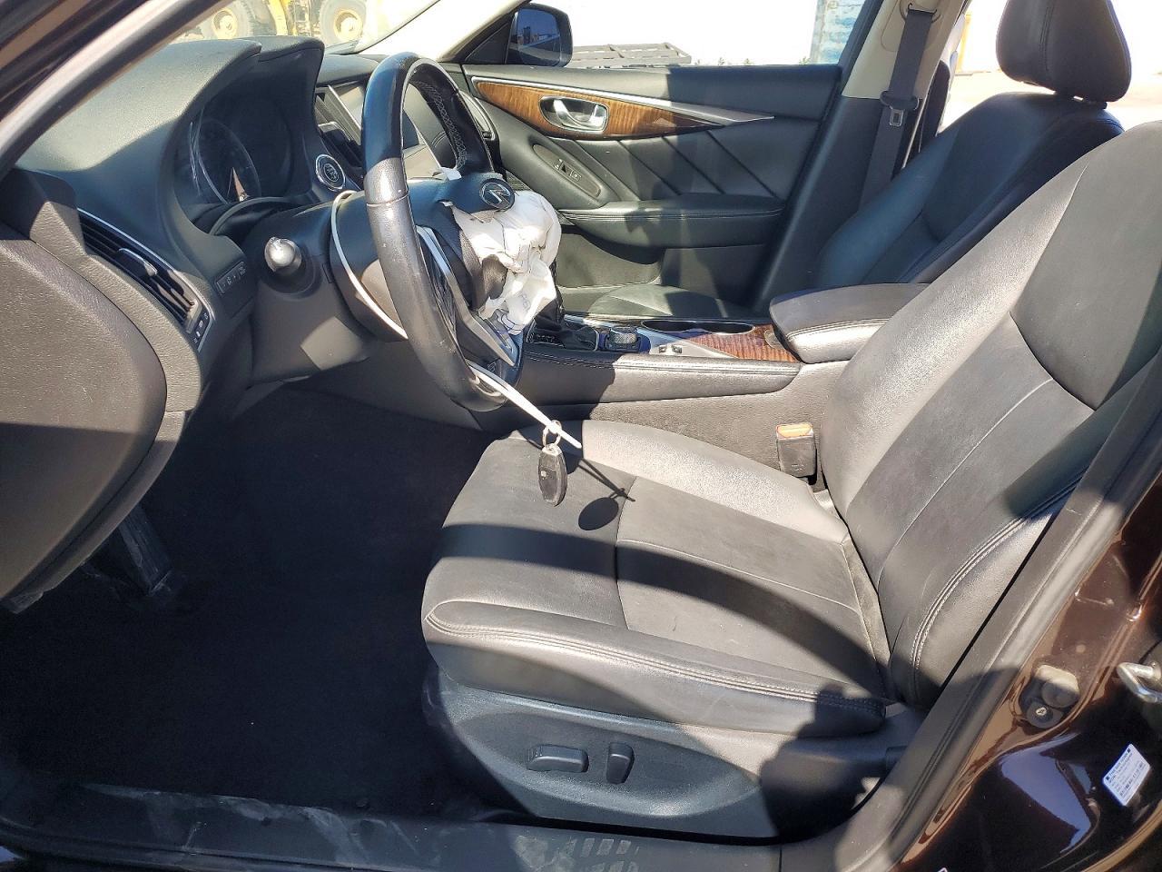 2018 Infiniti Q50 3.0T Luxe - Фото 7