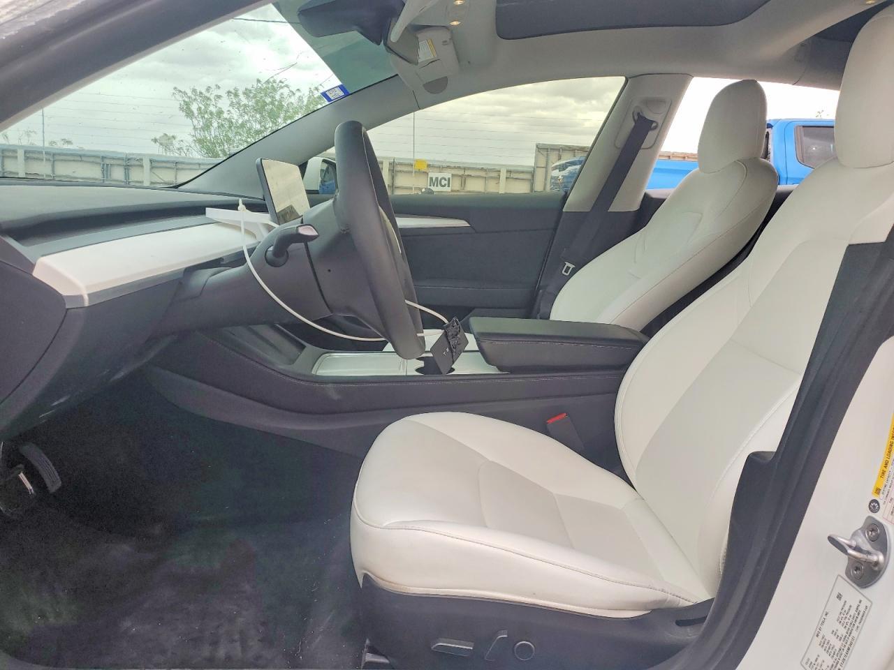 2022 Tesla Model 3 - Фото 7