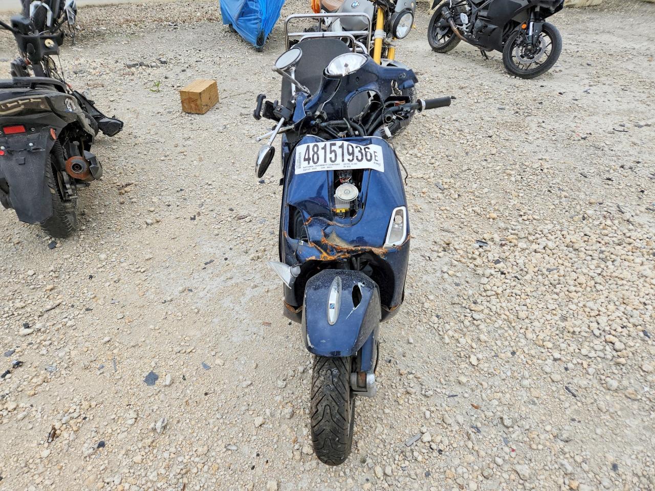 2011 Vespa Lx 50 - Фото 2