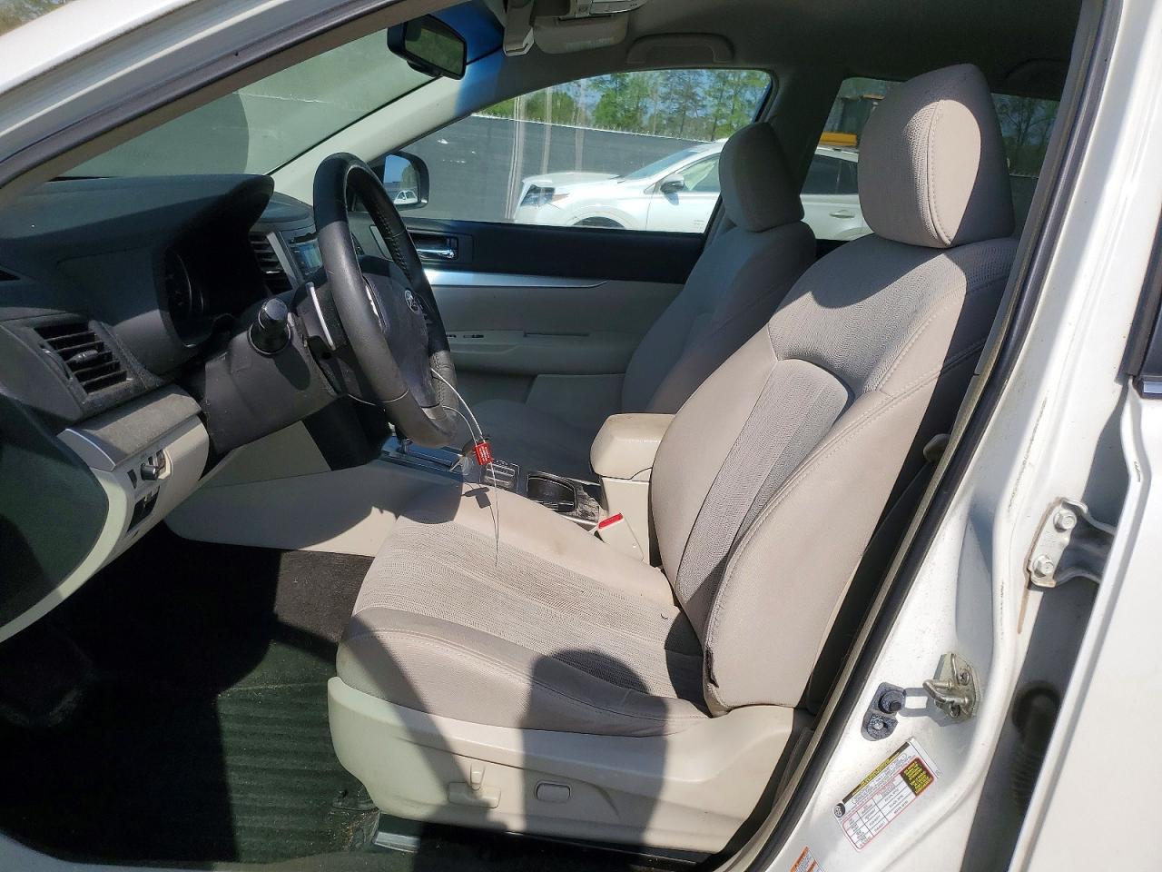 2013 Subaru Outback 2.5I Premium - Фото 7