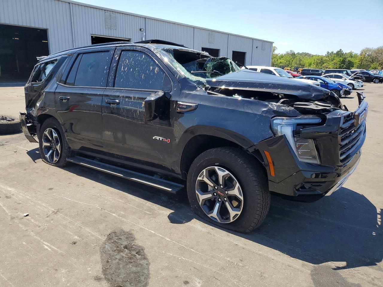 2026 GMC Yukon At4 Ultimate - Image 4