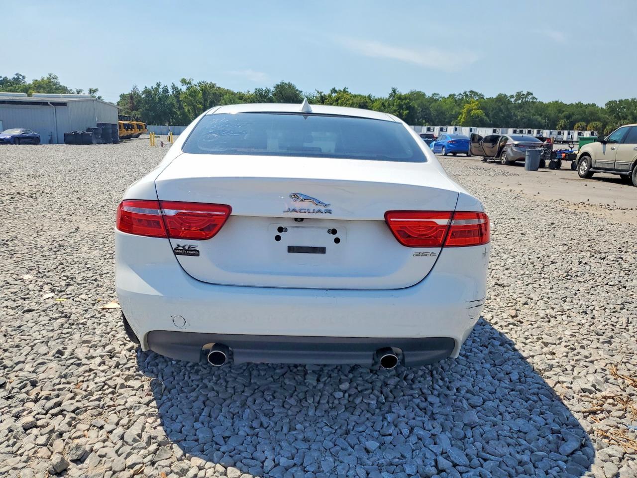 2017 Jaguar Xe - Image 6