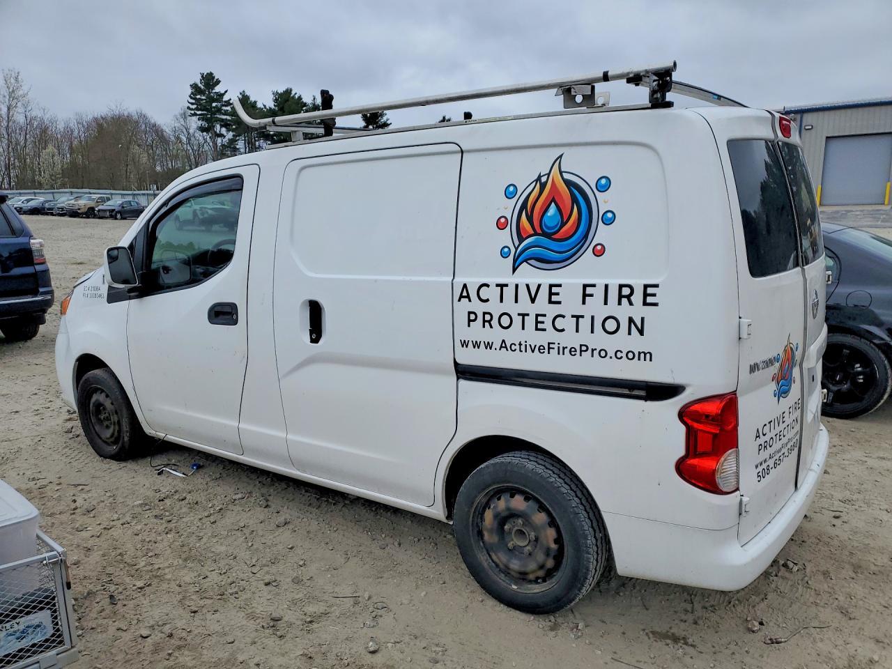 2018 Nissan Nv200 Sv- R&D- Cln Title- Pri Fleet-Ck Eng Lt On - Image 2